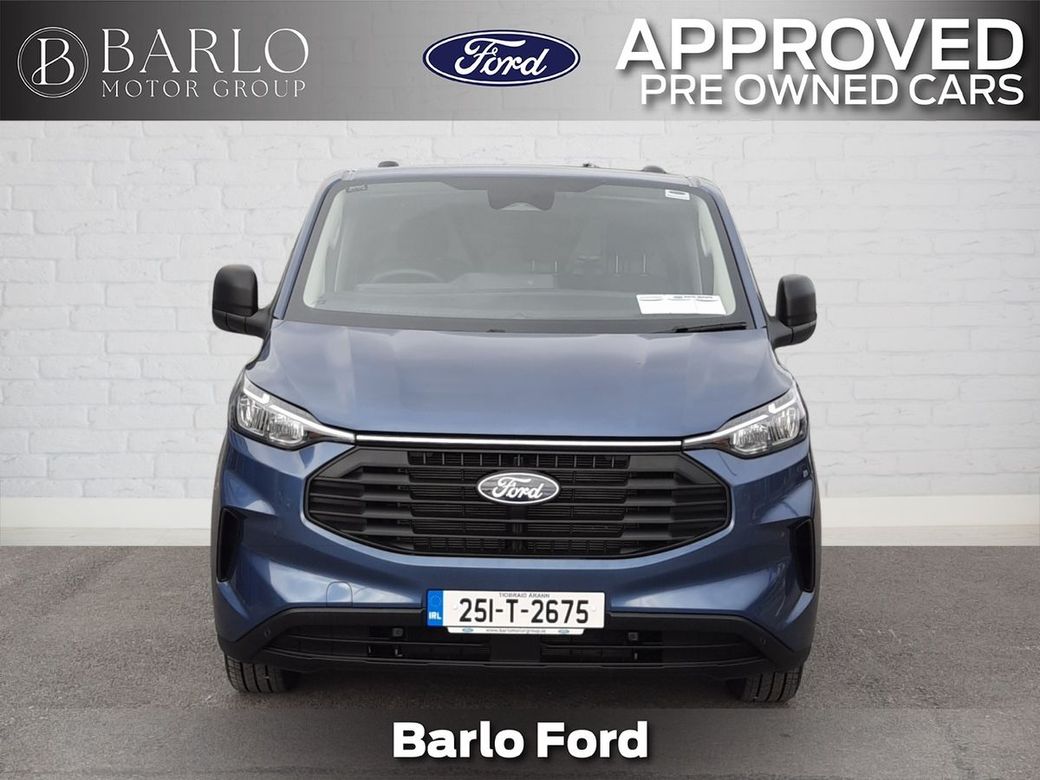 2025 Ford Transit Custom