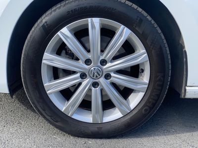 2017 Volkswagen Touran