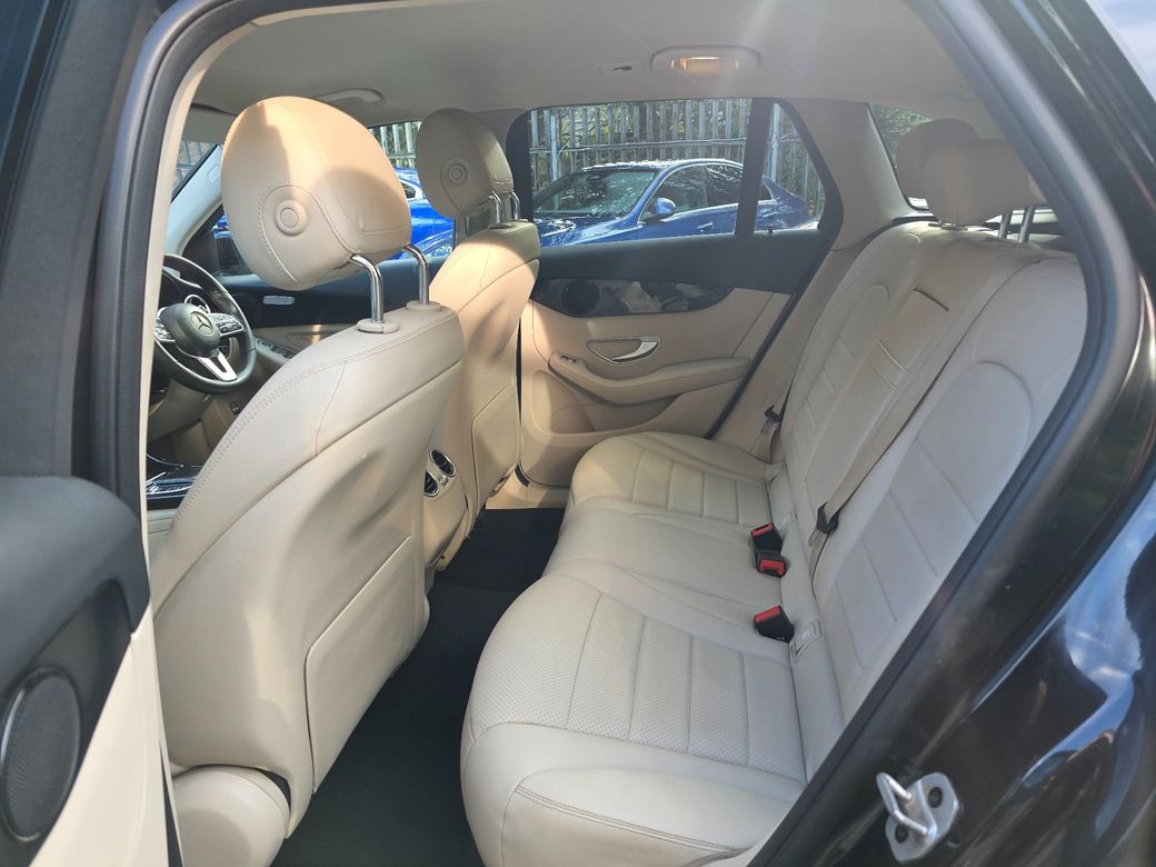 2022 Mercedes-Benz GLC Class