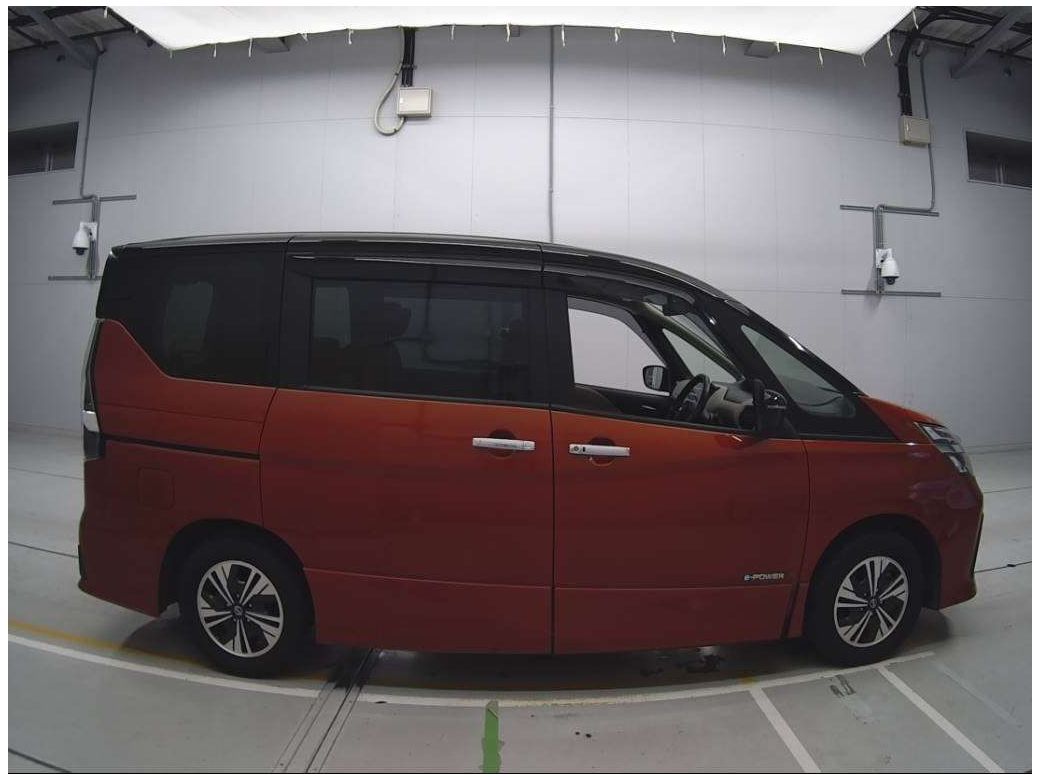 2019 Nissan Serena