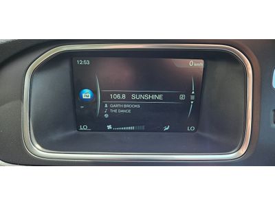 2017 Volvo V40