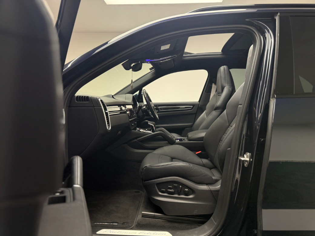 2023 Porsche Cayenne