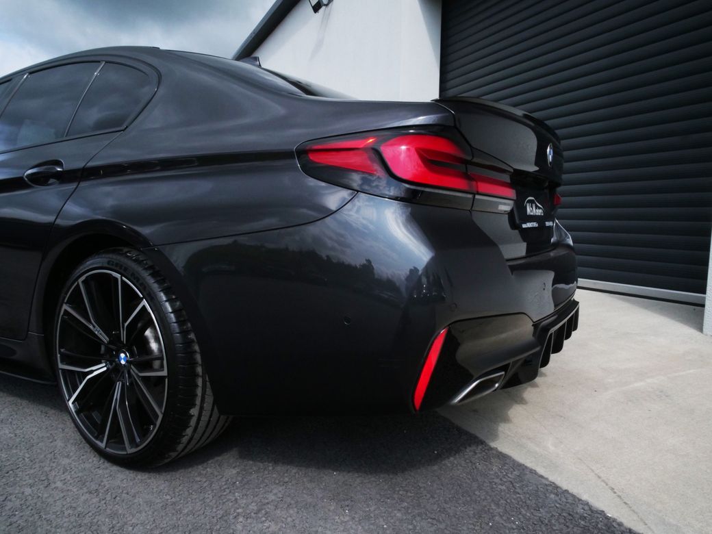 2022 BMW 5 Series
