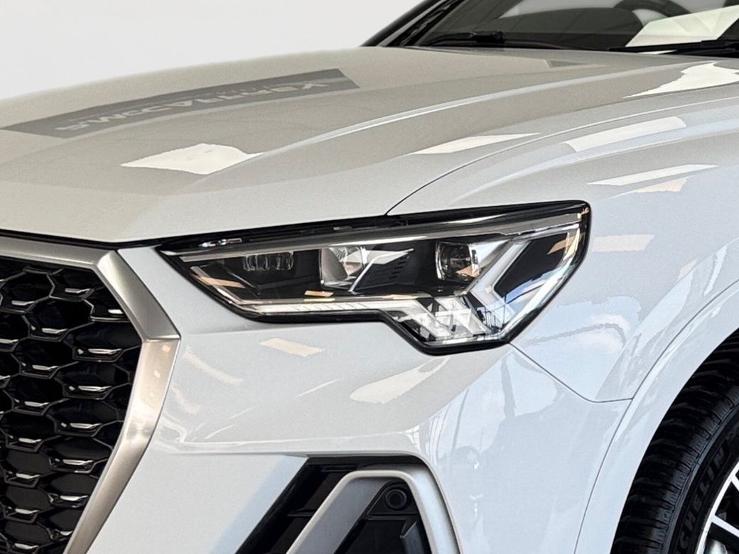 2021 Audi Q3