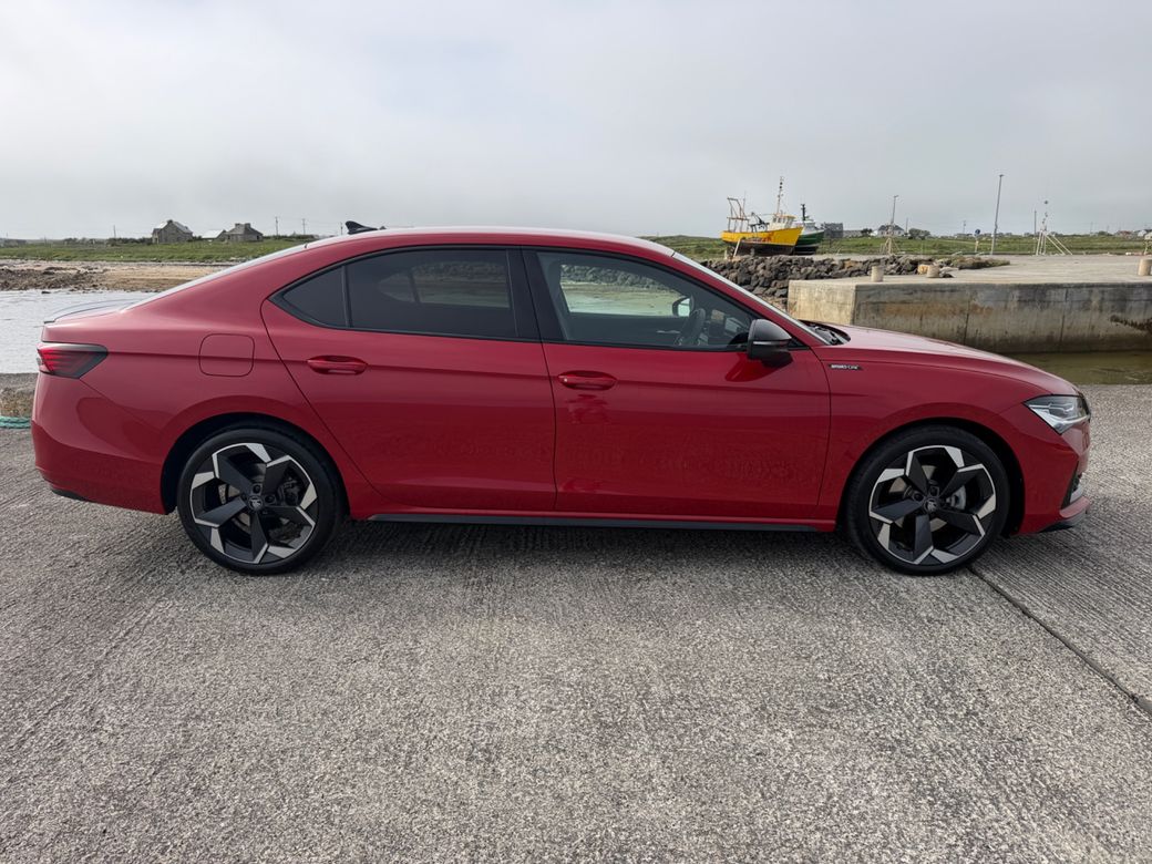 2025 Skoda Superb