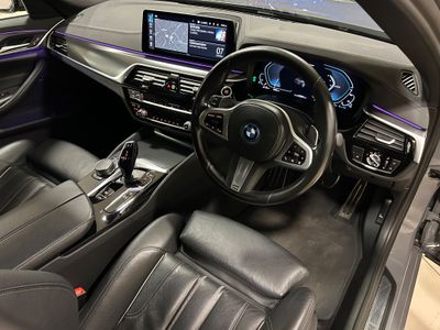 2022 BMW 5 Series