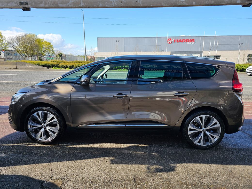 2017 Renault Grand Scenic
