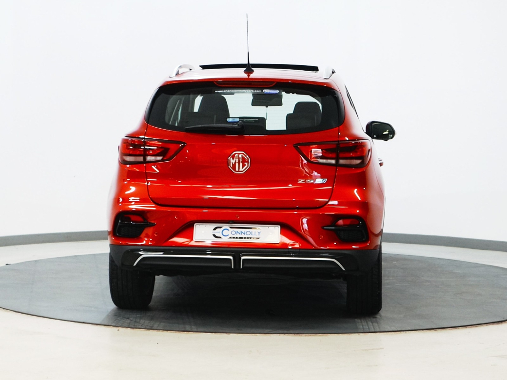 2022 MG ZS