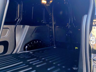 2023 Peugeot Partner