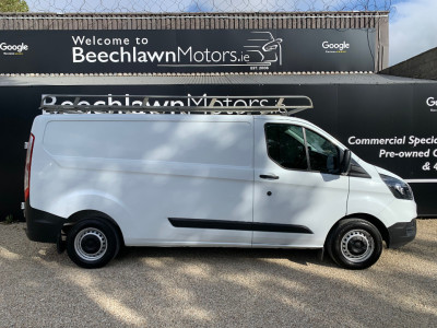 2023 Ford Transit Custom