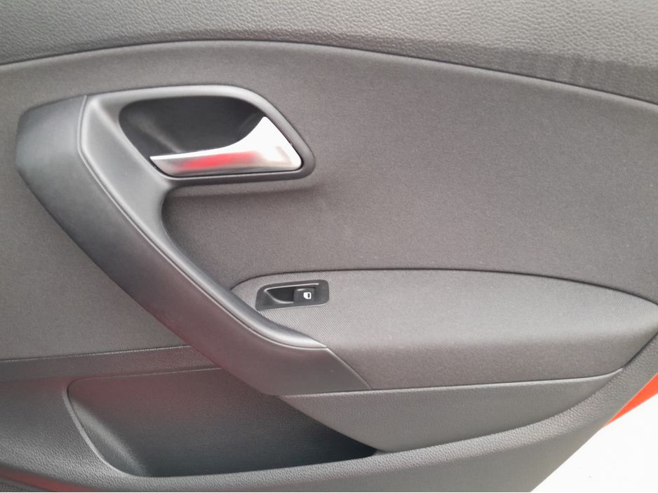 2016 Volkswagen Polo