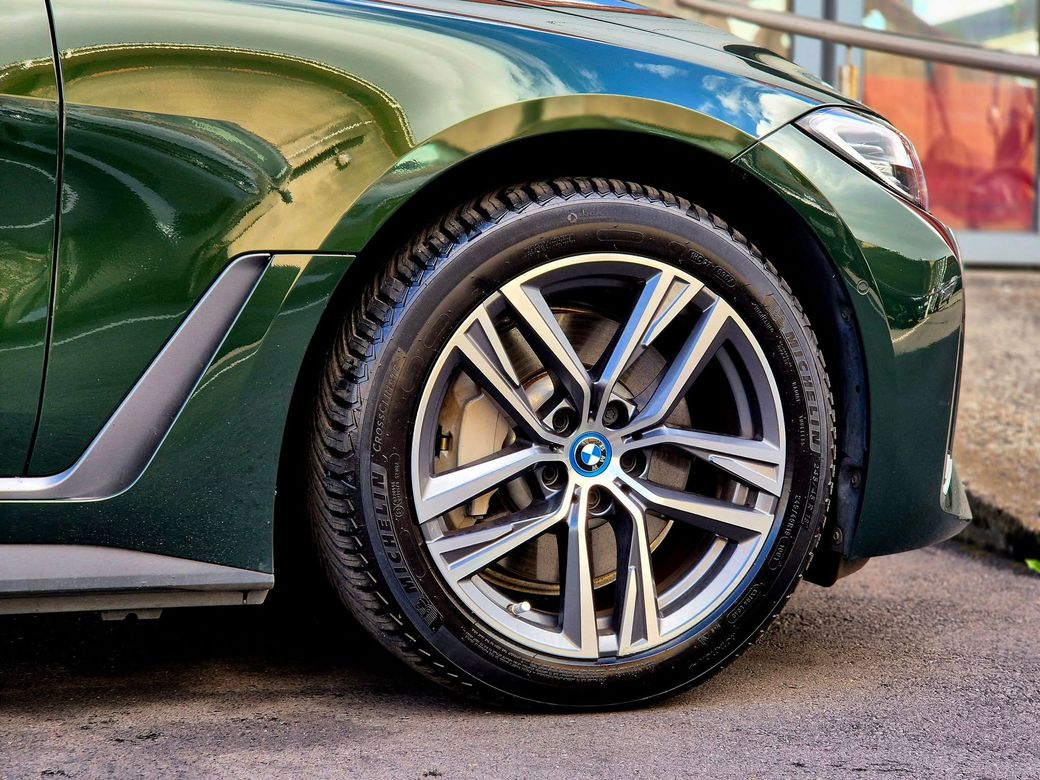2024 BMW i4