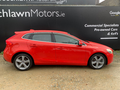 2014 Volvo V40