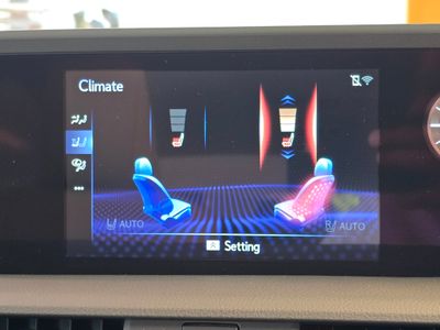 2019 Lexus ES 300h