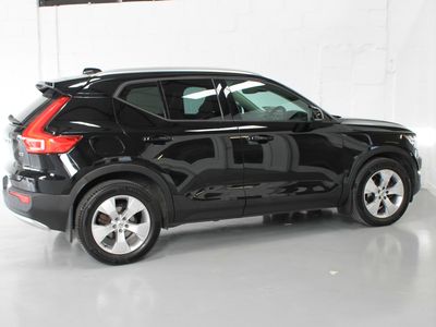 2020 Volvo XC40