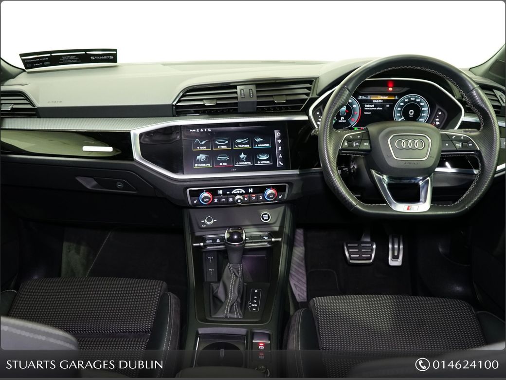 2022 Audi Q3