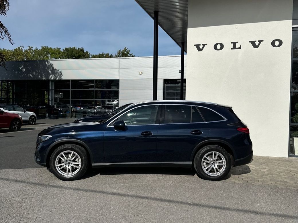 2023 Mercedes-Benz GLC Class