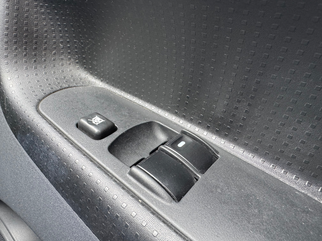 2009 Mitsubishi Colt