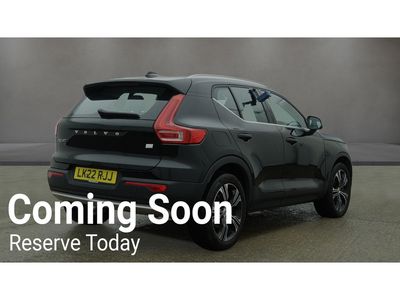 2022 Volvo XC40