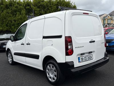 2019 Peugeot Partner
