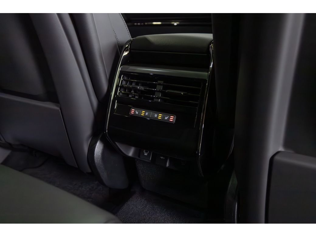 2026 Land Rover Range Rover Sport