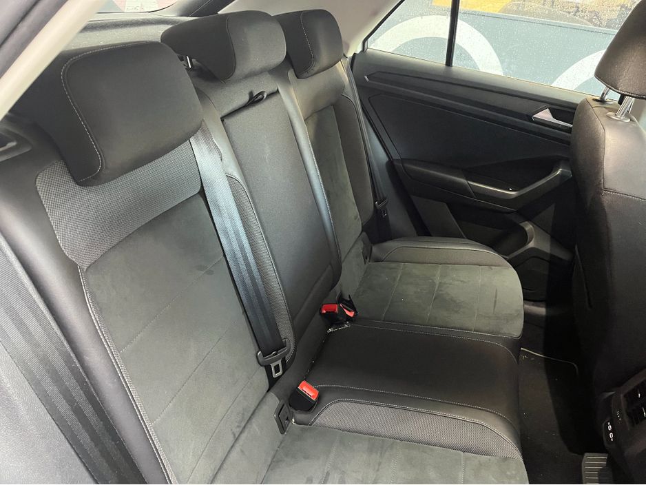 2023 Volkswagen T-Roc