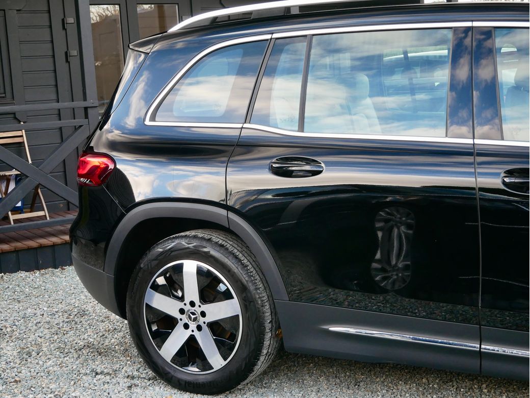 2023 Mercedes-Benz GLB Class