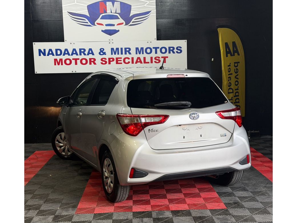 2017 Toyota Vitz