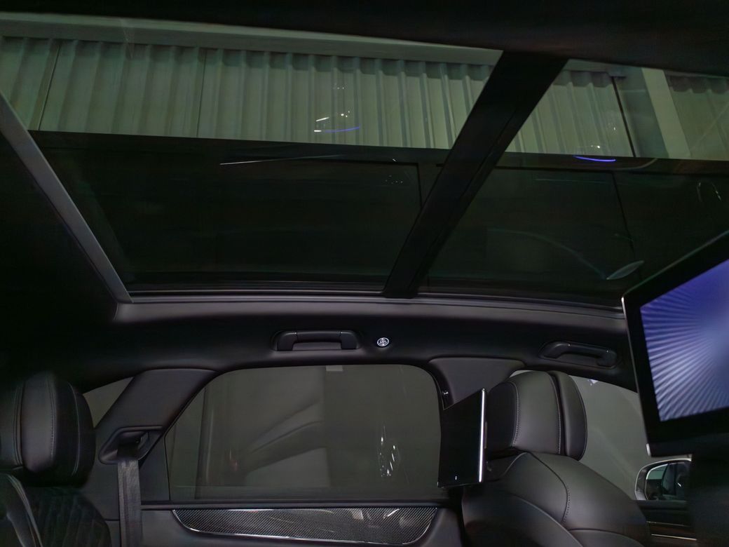 2022 Bentley Bentayga