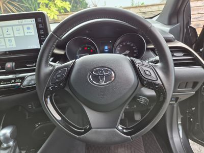 2023 Toyota C-HR