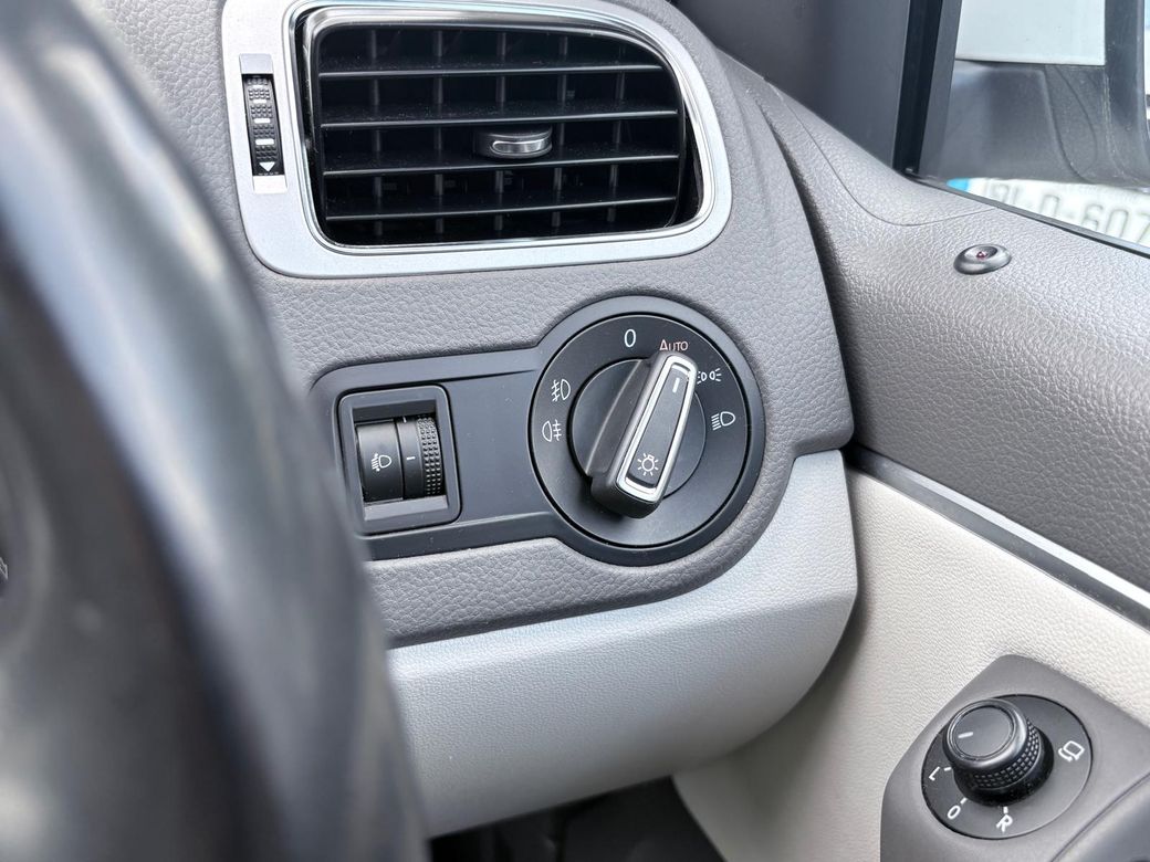 2017 Volkswagen Polo