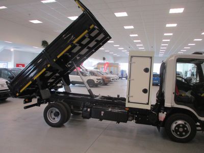 2026 Isuzu NPR