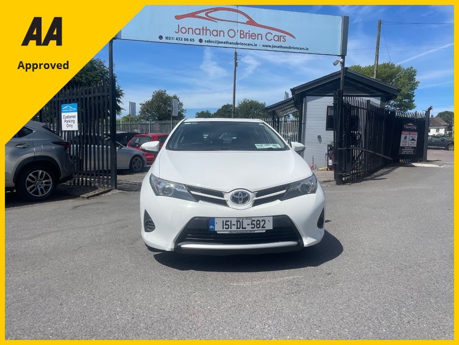 2015 Toyota Auris