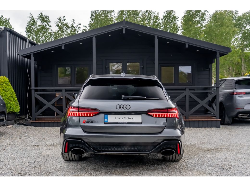 2021 Audi RS6
