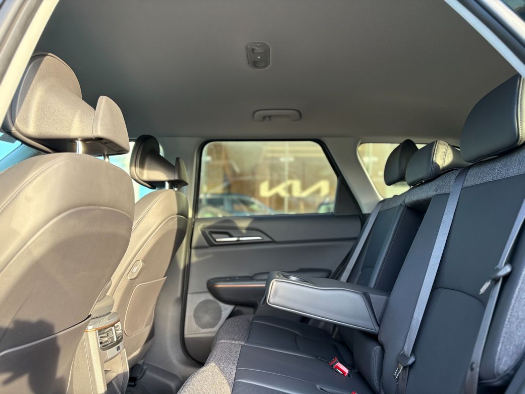 2026 Kia EV5