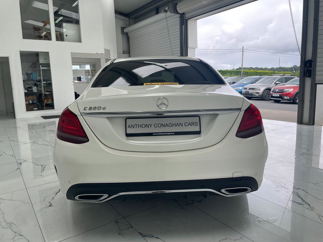 2019 Mercedes-Benz 220