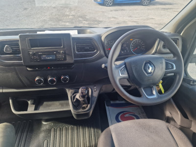 2020 Renault Master