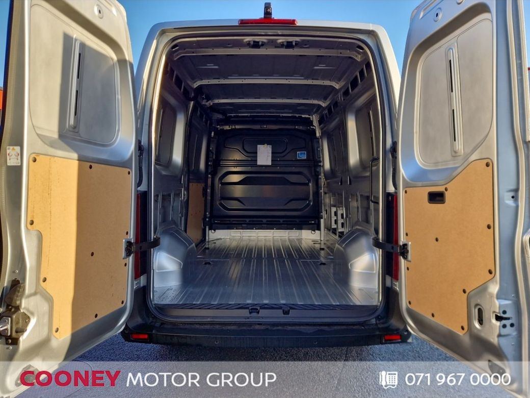 2026 Nissan Interstar