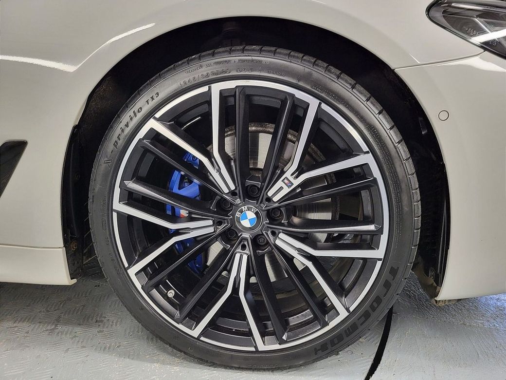 2023 BMW 5 Series