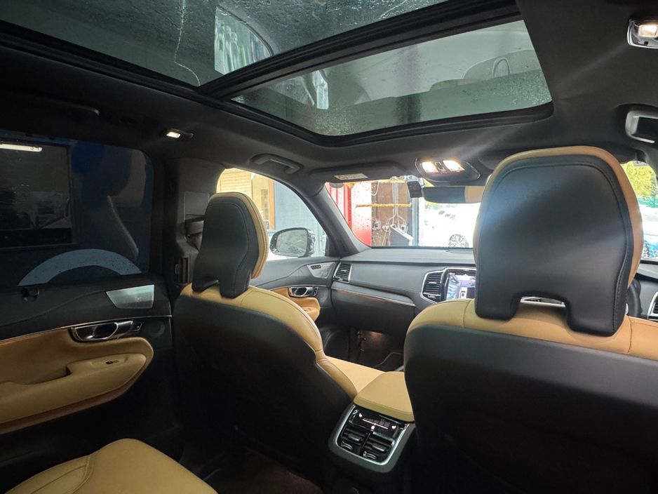 2023 Volvo XC90