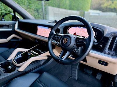 2023 Porsche Cayenne