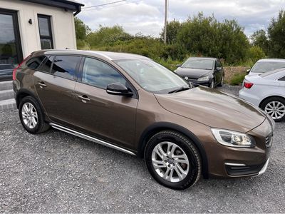 2016 Volvo V60 Cross Country