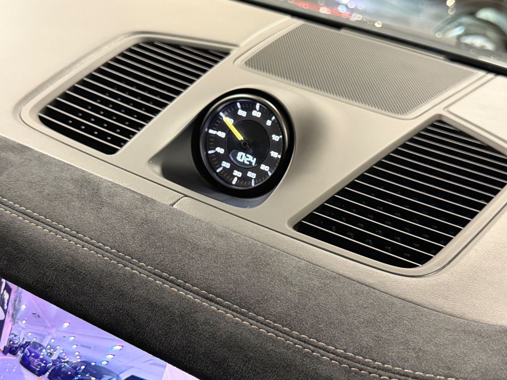 2023 Porsche Cayenne