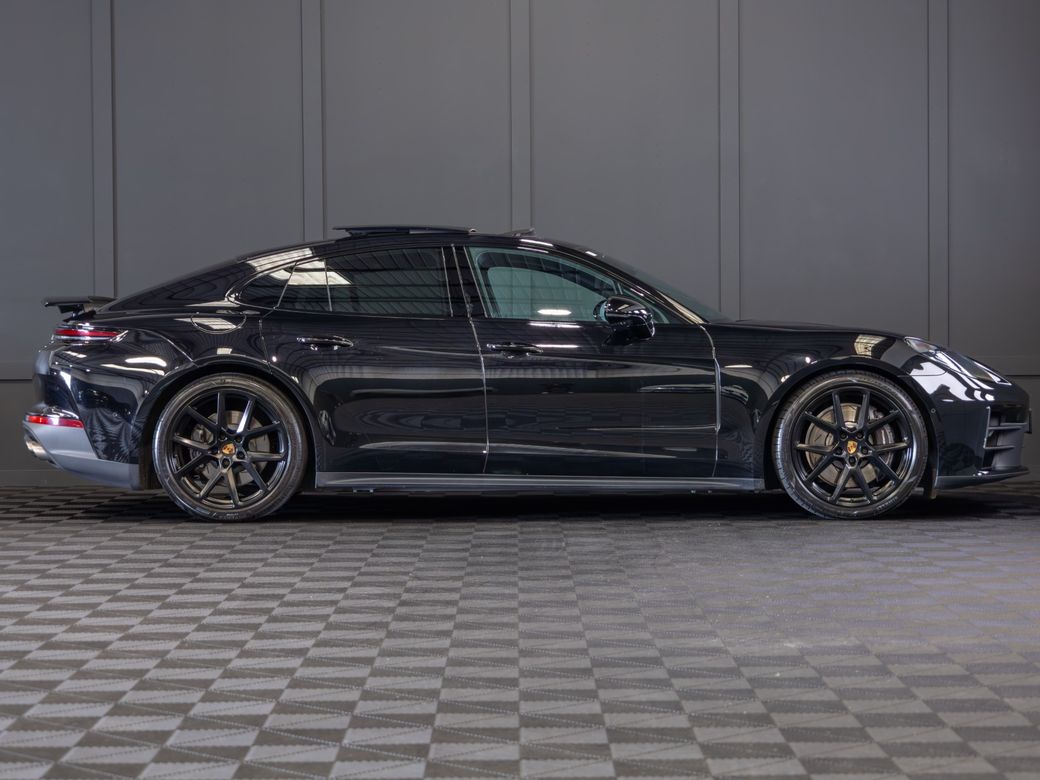 2024 Porsche Panamera