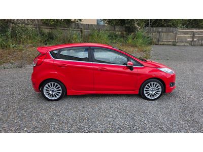 2015 Ford Fiesta