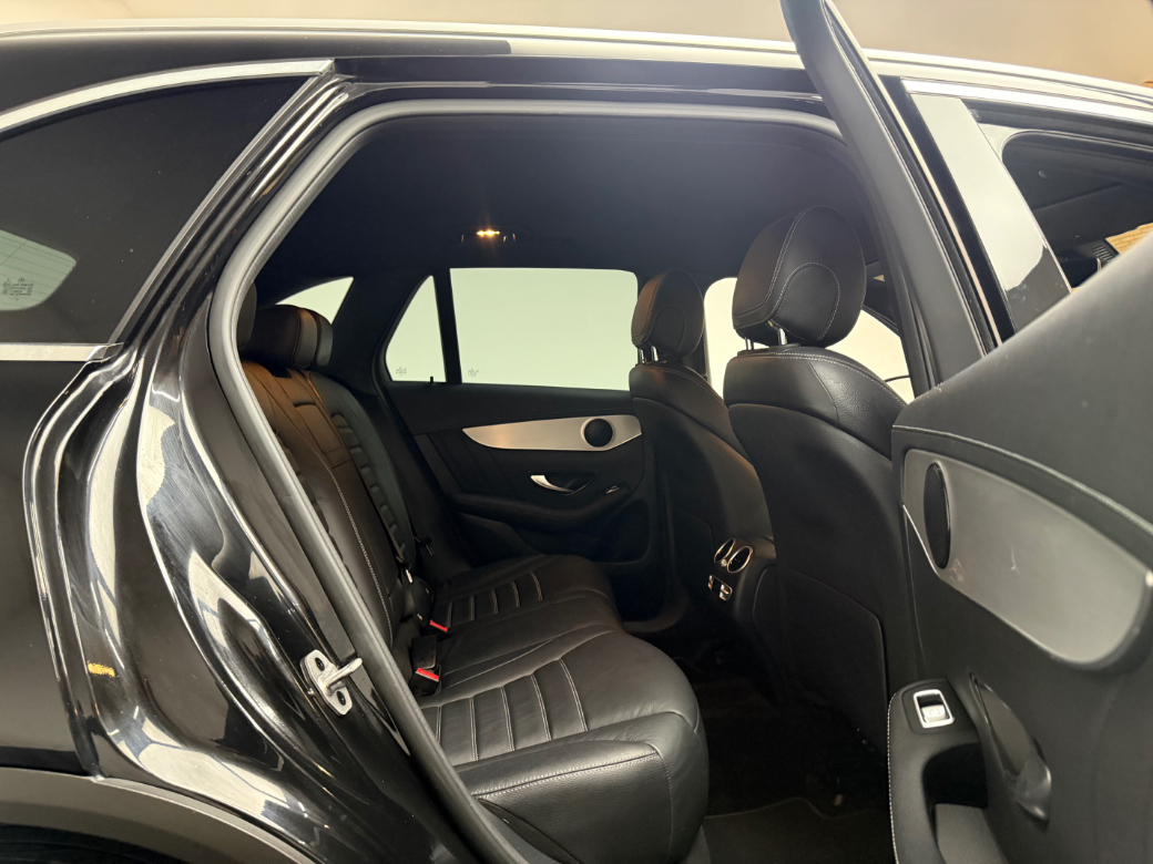 2022 Mercedes-Benz GLC Class