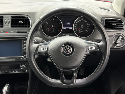 2017 Volkswagen Polo