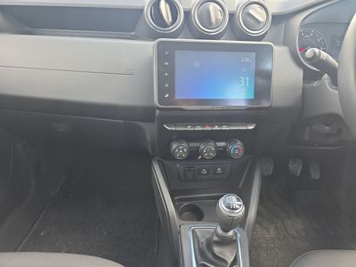 2022 Dacia Duster