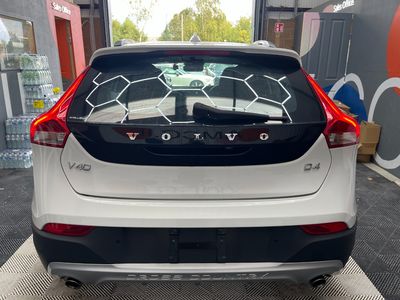 2017 Volvo V40 Cross Country