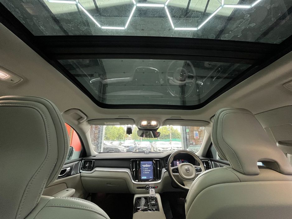 2024 Volvo V60